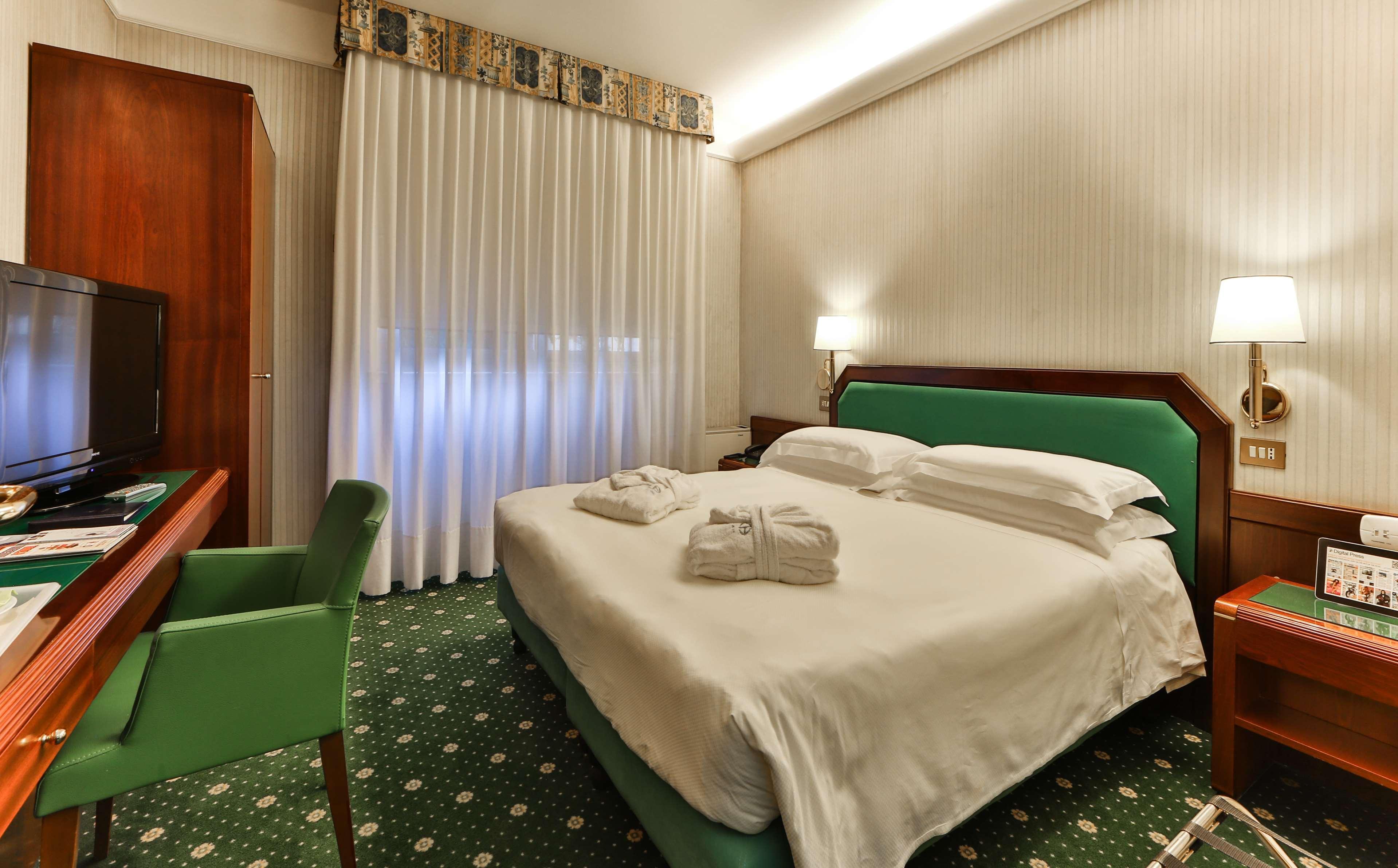 Hotel Astoria Sure Hotel Collection By Best Western Milán Exterior foto